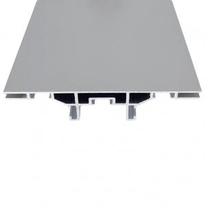 Sistema Expositor SmartFrame® 120mm - Front Dupla Face Perfil de Alumínio 120mm | Front Dupla Face | Sem iluminação Personalizado pelo Cliente Branco, Prata, Grafite ou Preto Filme de proteção na cor escolhida Fosco Opcionais: Suportes de Parede